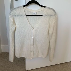 LIKE NEW: Aritzia Wilfred Cream Cardigan